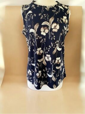 Tommy Hilfiger Floral Sleeveless blouse